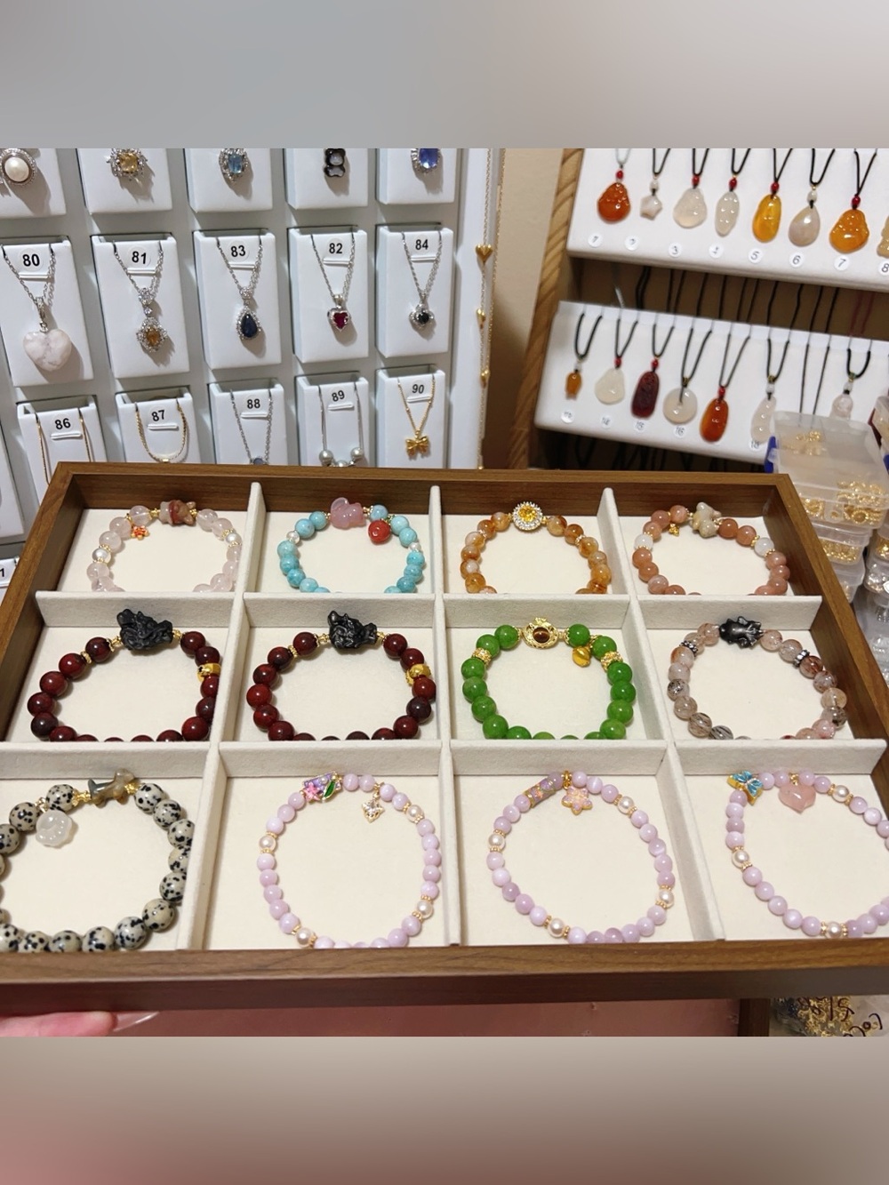 （05-20）Handmade bracelets for live show